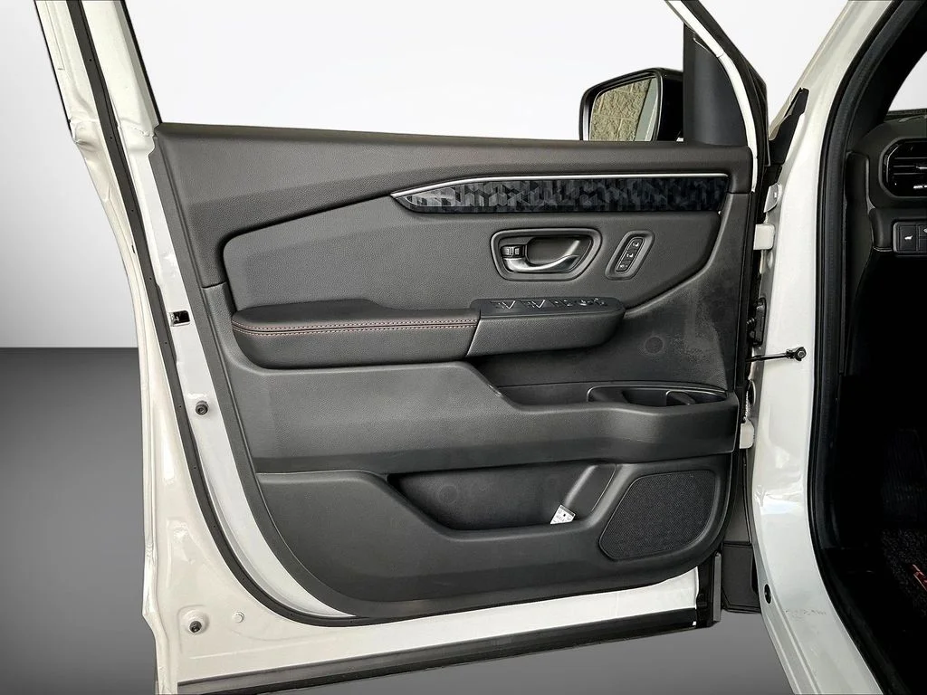 New 2026 Platinum White Pearl Honda TrailSport Elite image 21