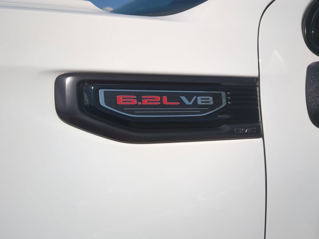 Used 2023 Summit White GMC AT4X image 33
