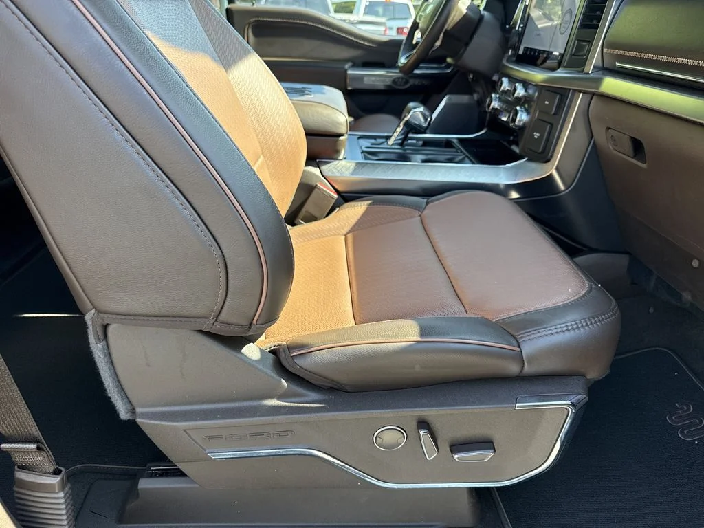 Used 2023 Gray Ford King Ranch image 13