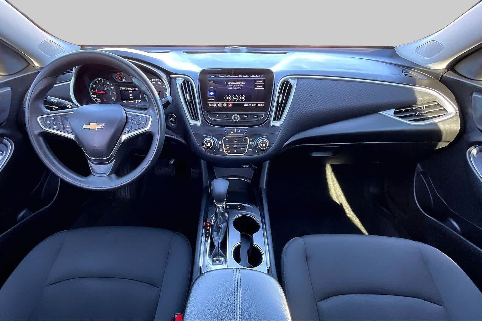 Used 2025 Night Chevrolet LT image 14