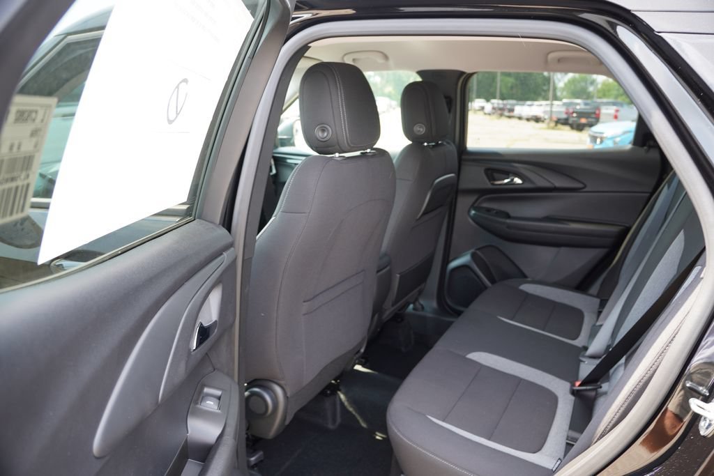 2026 Chevrolet Trailblazer LS - Photo 11