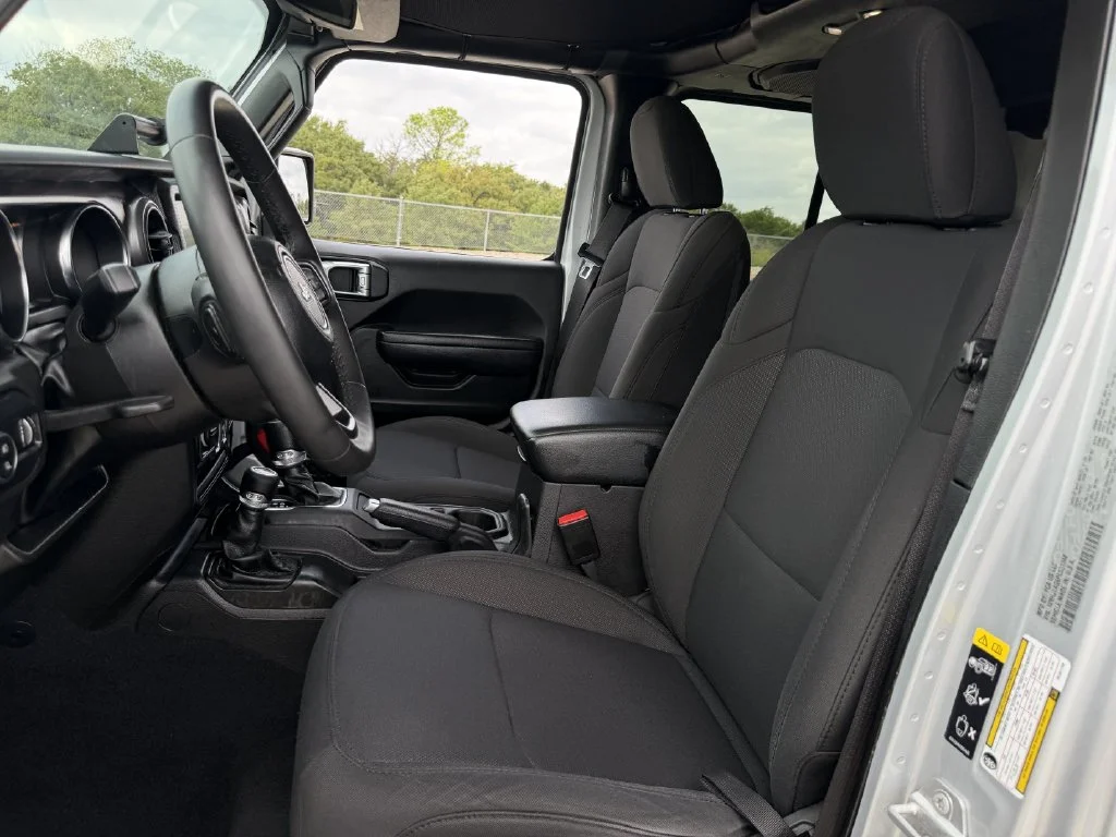 Used 2023 Silver Jeep Sport S image 24