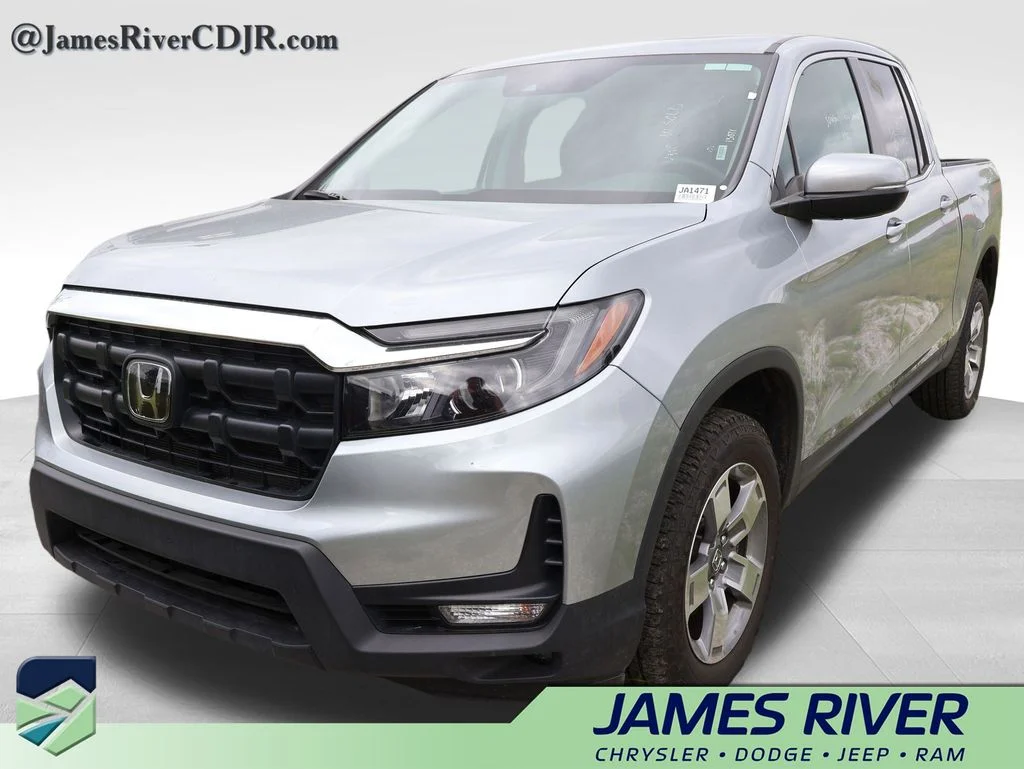2025 Honda Ridgeline RTL AWD's photo