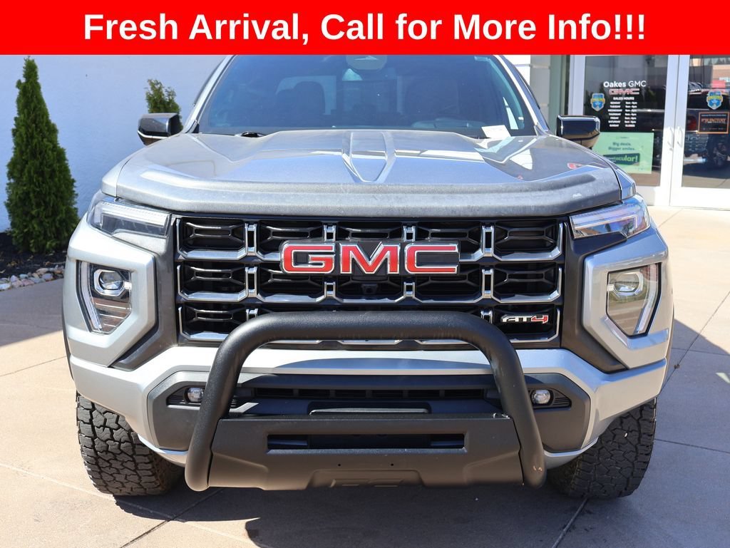 Used 2023 GMC Canyon AT4 with VIN 1GTP6DEK5P1262857 for sale in Kansas City