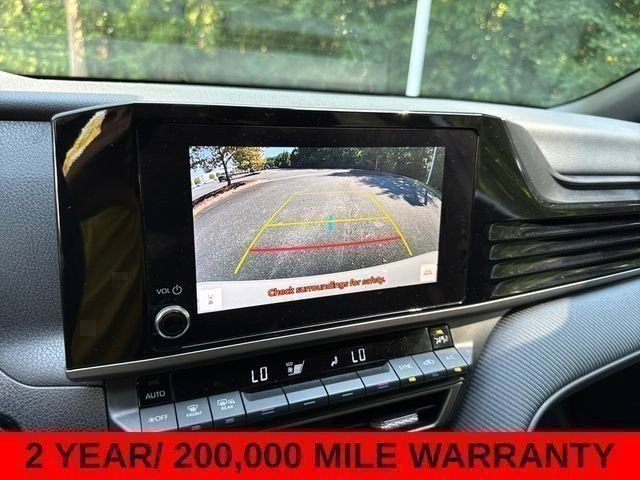 Used 2025 Ice Toyota SE image 75