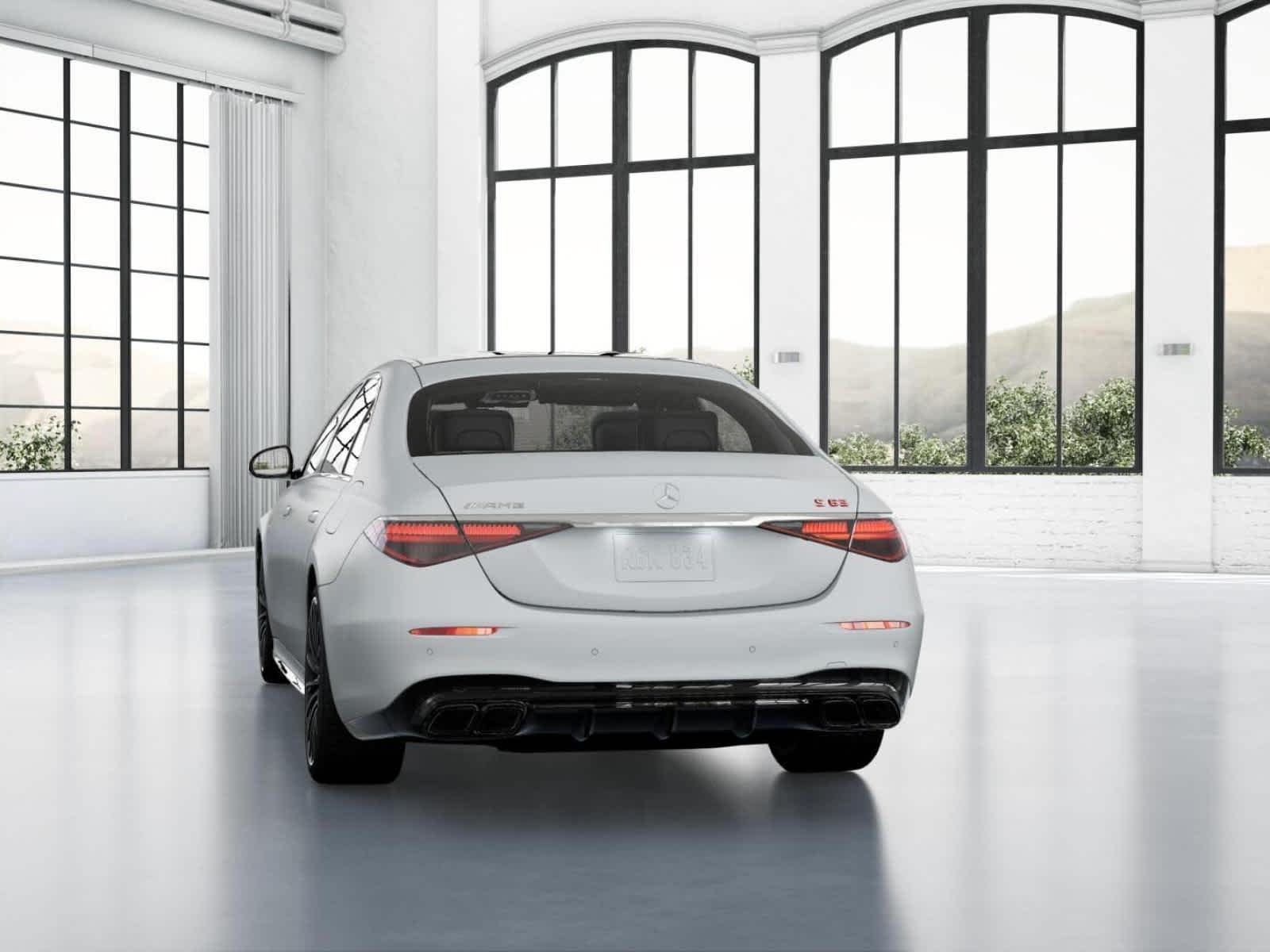 New 2026 MANUFAKTUR Signature Moonlight White Magno Mercedes-Benz AMG® S 63 E image 25