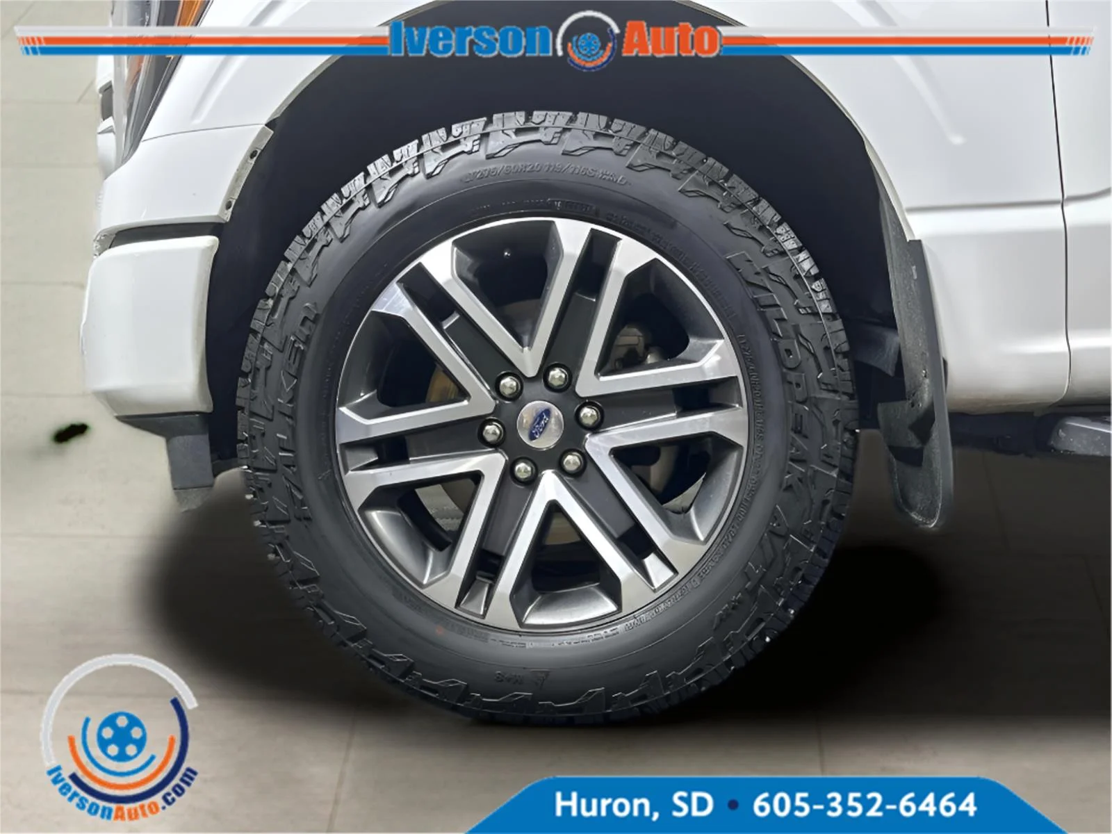 Used 2023 Oxford White Ford XL image 8