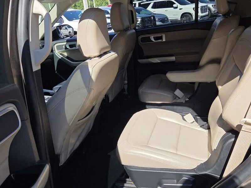 Used 2021 Stone Gray Metallic Ford XLT image 9