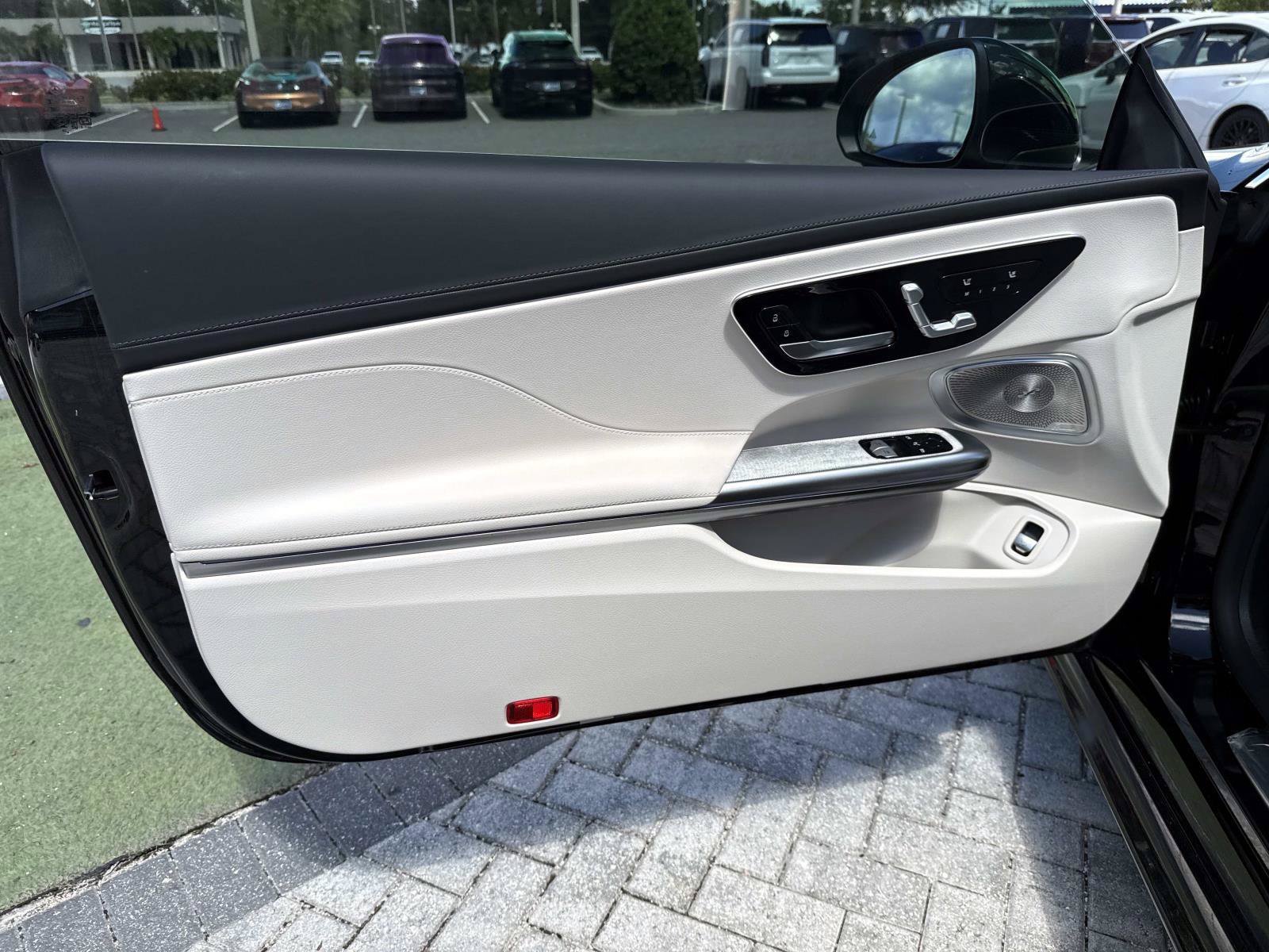 New 2027 Black Mercedes-Benz 300 4MATIC® Coupe image 11