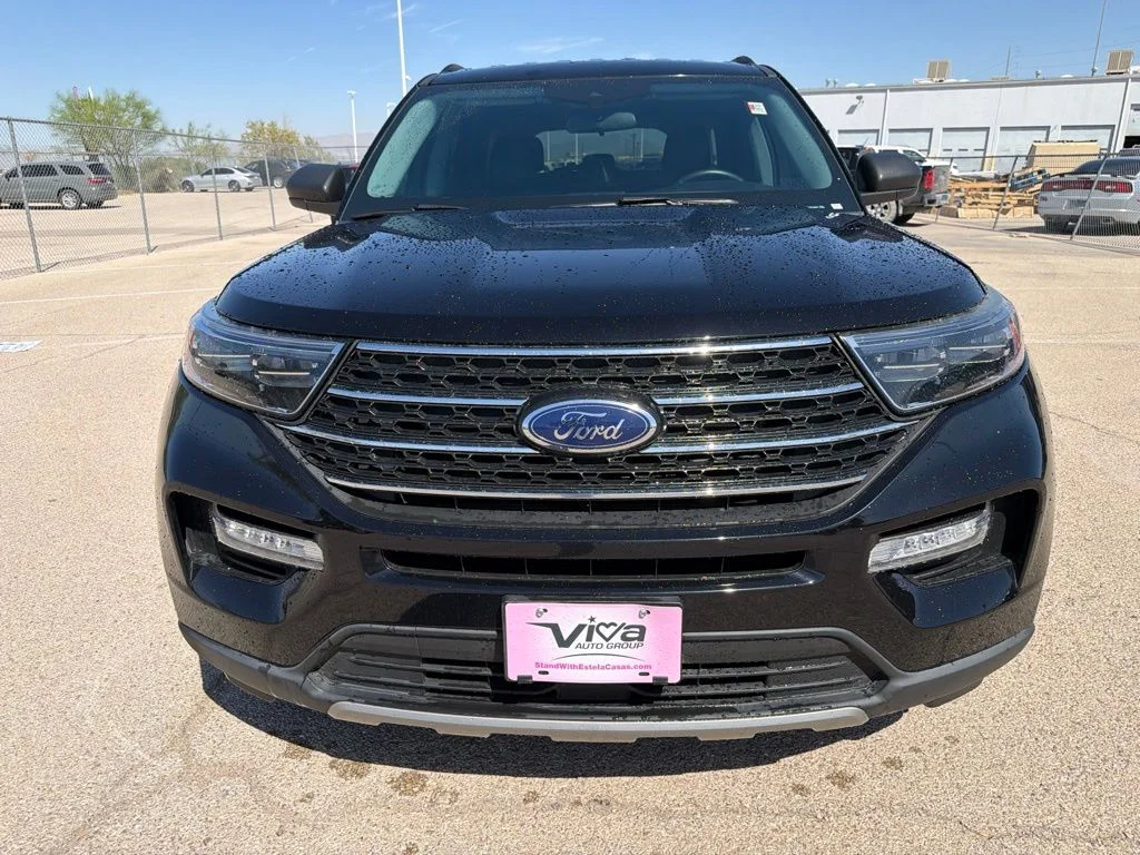 Used 2023 Black Ford XLT image 15