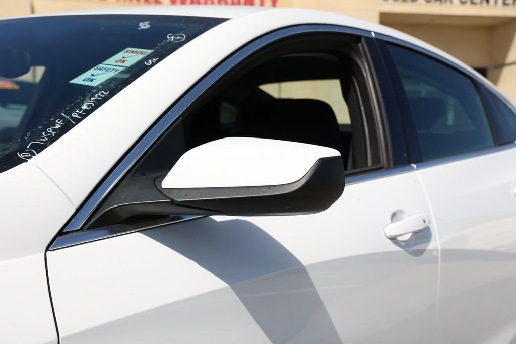 Used 2023 White Chevrolet LT image 11