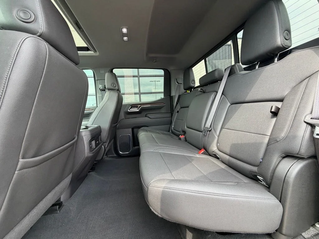 Used 2024 White Chevrolet LT Trail Boss image 8