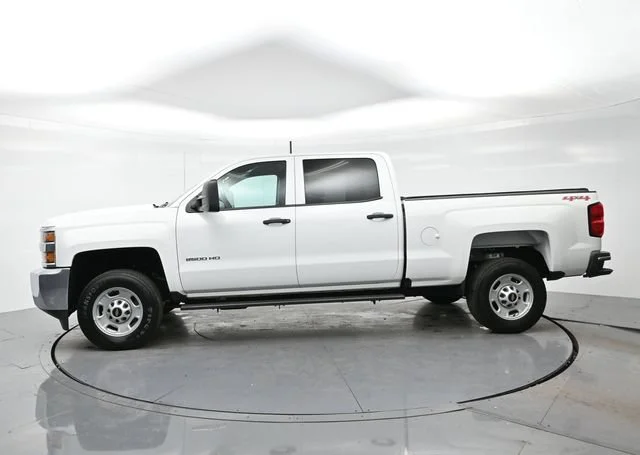 Used 2016 SUMMIT WHITE Chevrolet Work Truck image 4