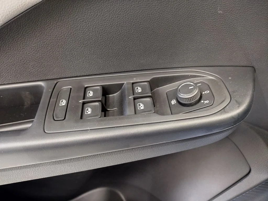 New 2026 Silver Volkswagen 1.5T S image 18