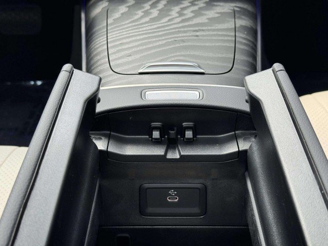 New 2027 WHITE Mercedes-Benz E 450 image 26