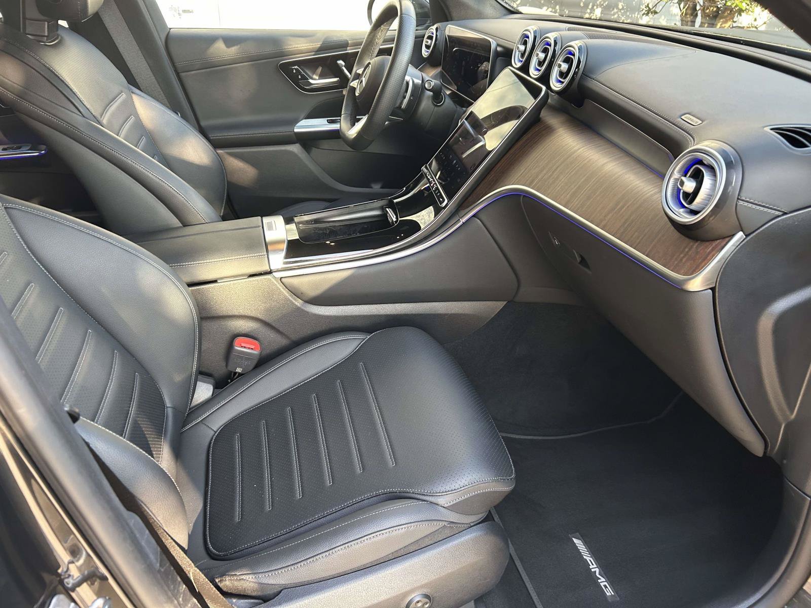 Certified Used 2025 Graphite Grey Metallic Mercedes-Benz GLC 350e 4MATIC® SUV image 47