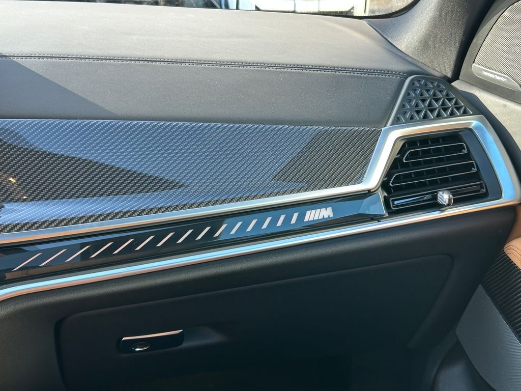 New 2026 Mineral White Metallic BMW M60i image 26