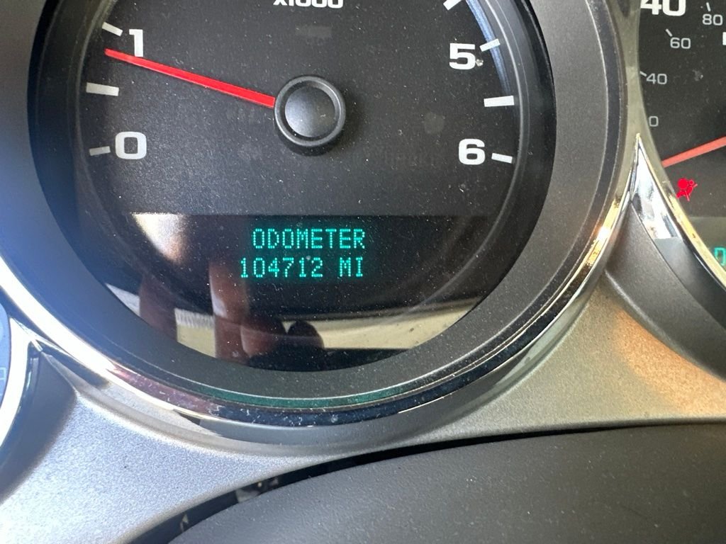 Used 2007 Gray GMC SLE2 image 6