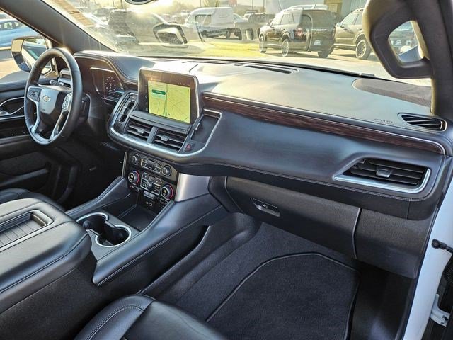 Used 2024 Summit White Chevrolet LT image 34