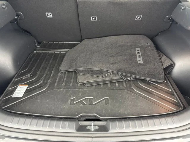 Used 2023 Gray Kia Wind image 27