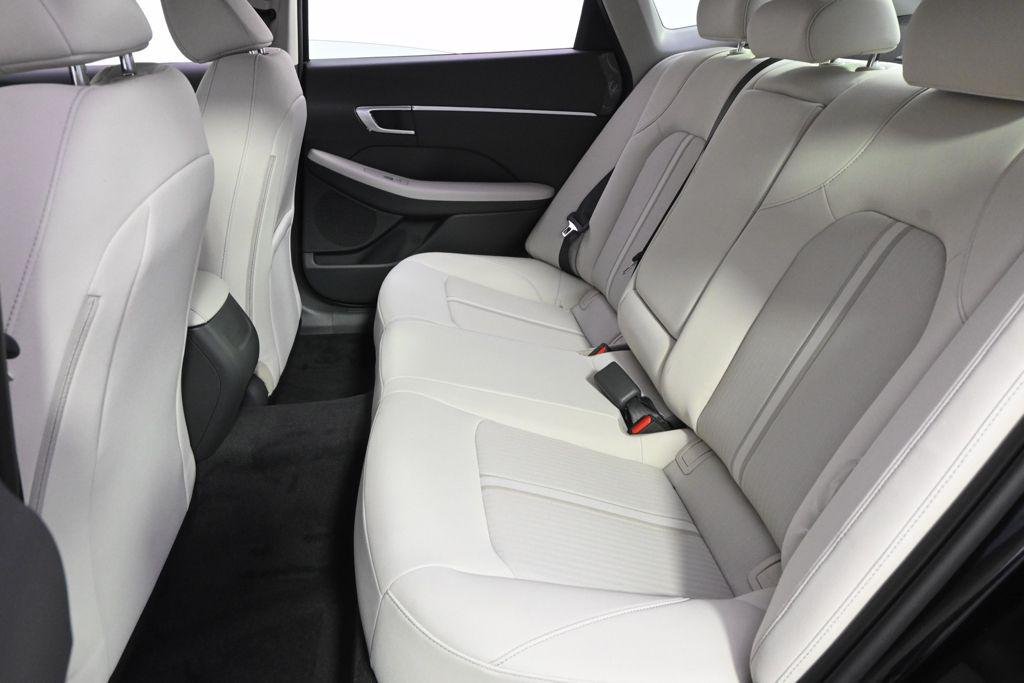 New 2026 Abyss Black Hyundai SEL Sport image 21
