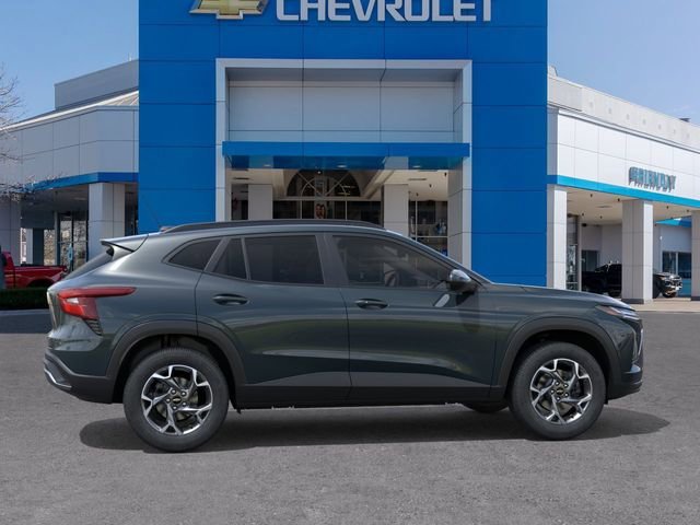 2026 Chevrolet Trax LT - Photo 6
