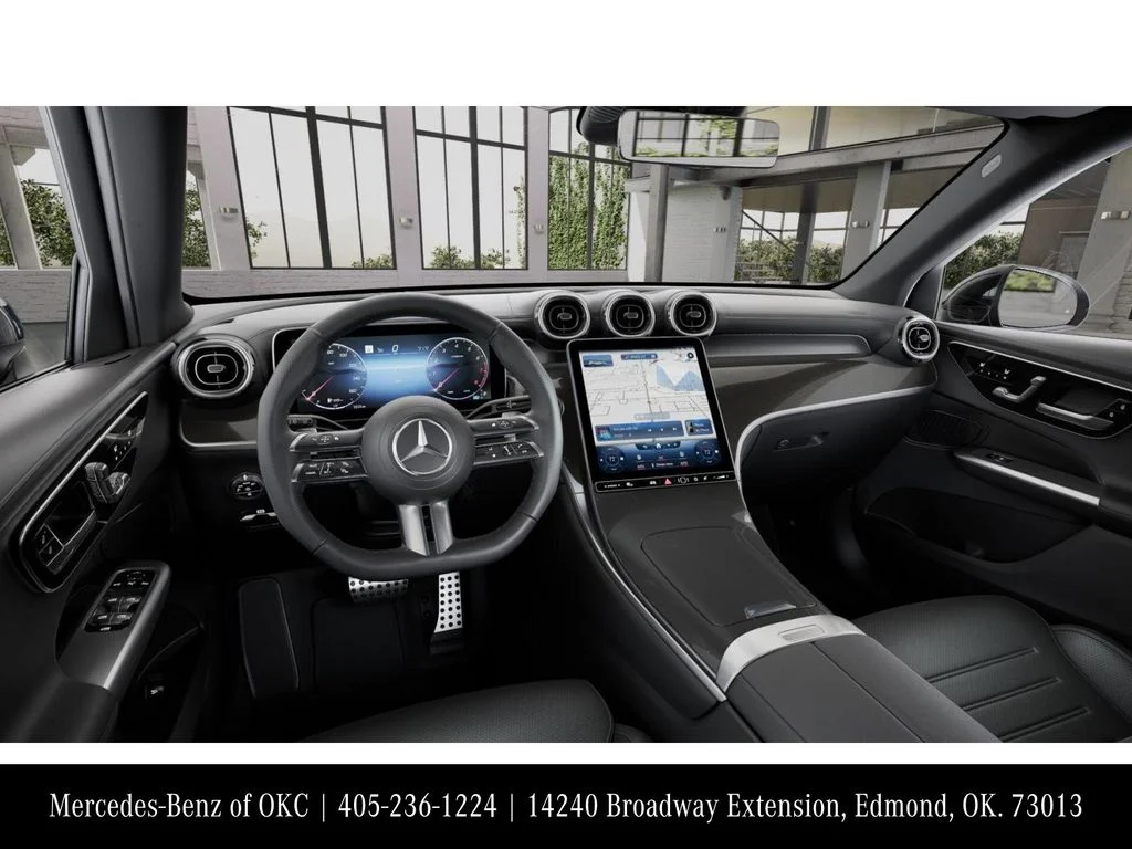 Used 2026 Black Mercedes-Benz GLC 300 image 3