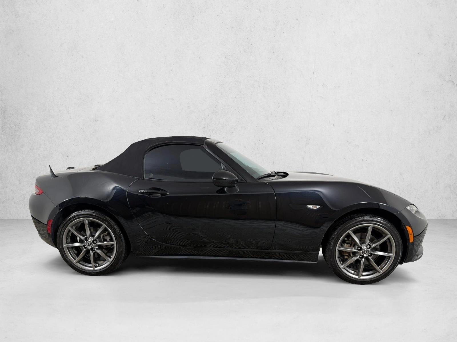 Used 2023 Jet Black Mica Mazda Grand Touring image 3