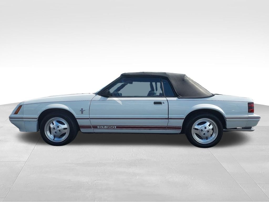 Used 1984 White Ford GT image 2