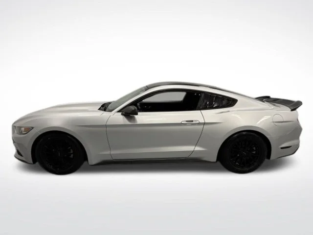 Used 2016 Silver Ford V6 image 6
