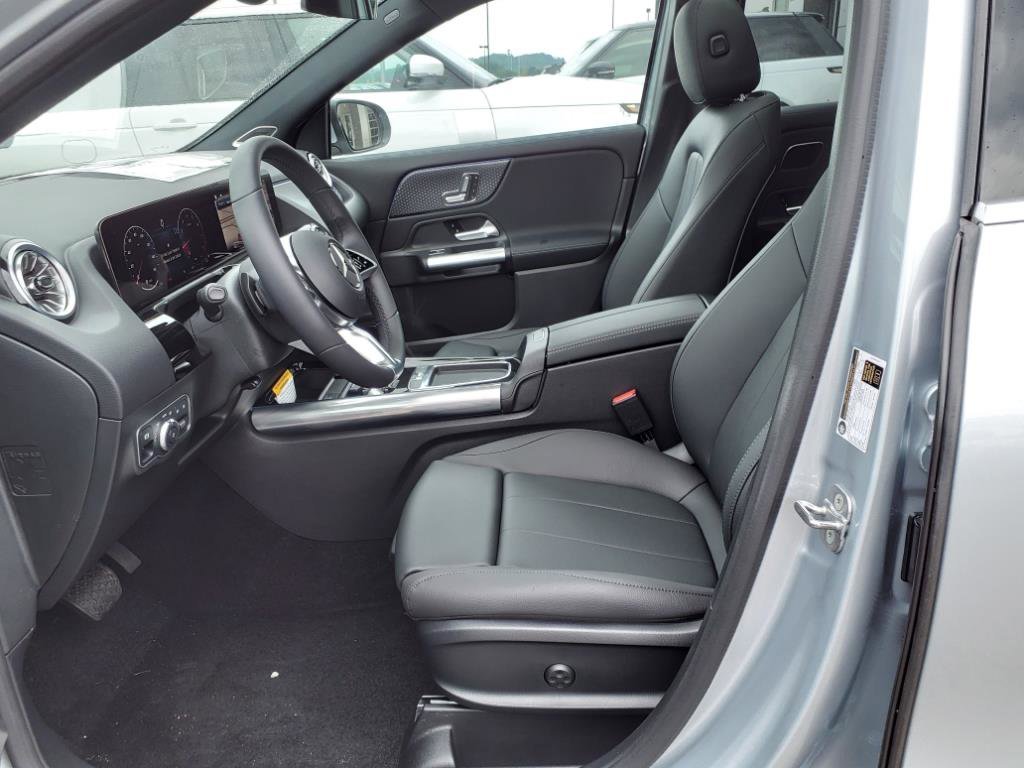 Certified Used 2025 Cirrus Silver Met Mercedes-Benz GLA 250 image 10
