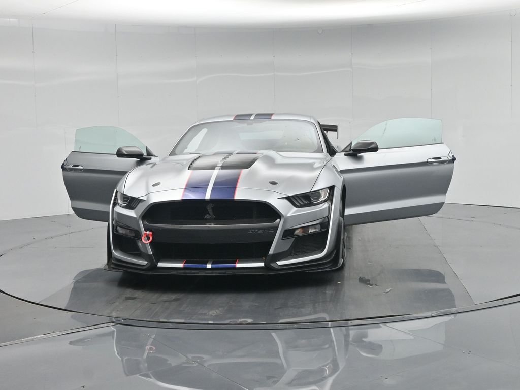 Used 2020 Silver Ford Shelby GT500 image 31