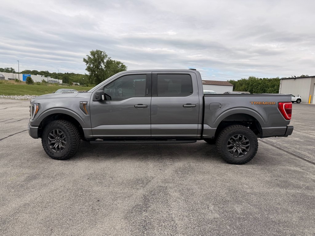 Used 2023 Carbonized Grey Metallic Ford Tremor image 2