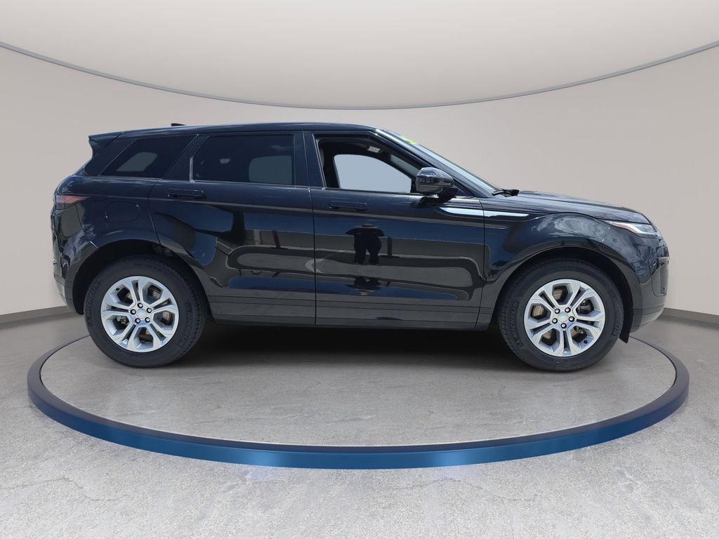 Certified Used 2022 Santorini Black Metallic Land Rover S image 5