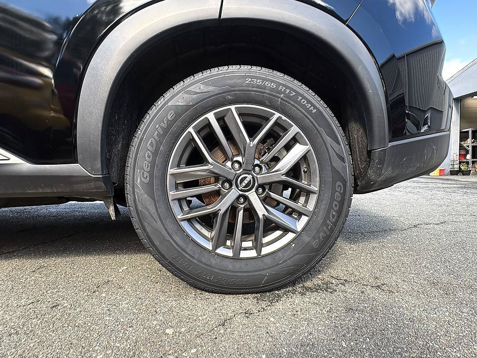 Certified Used 2024 Super Black Nissan S image 10