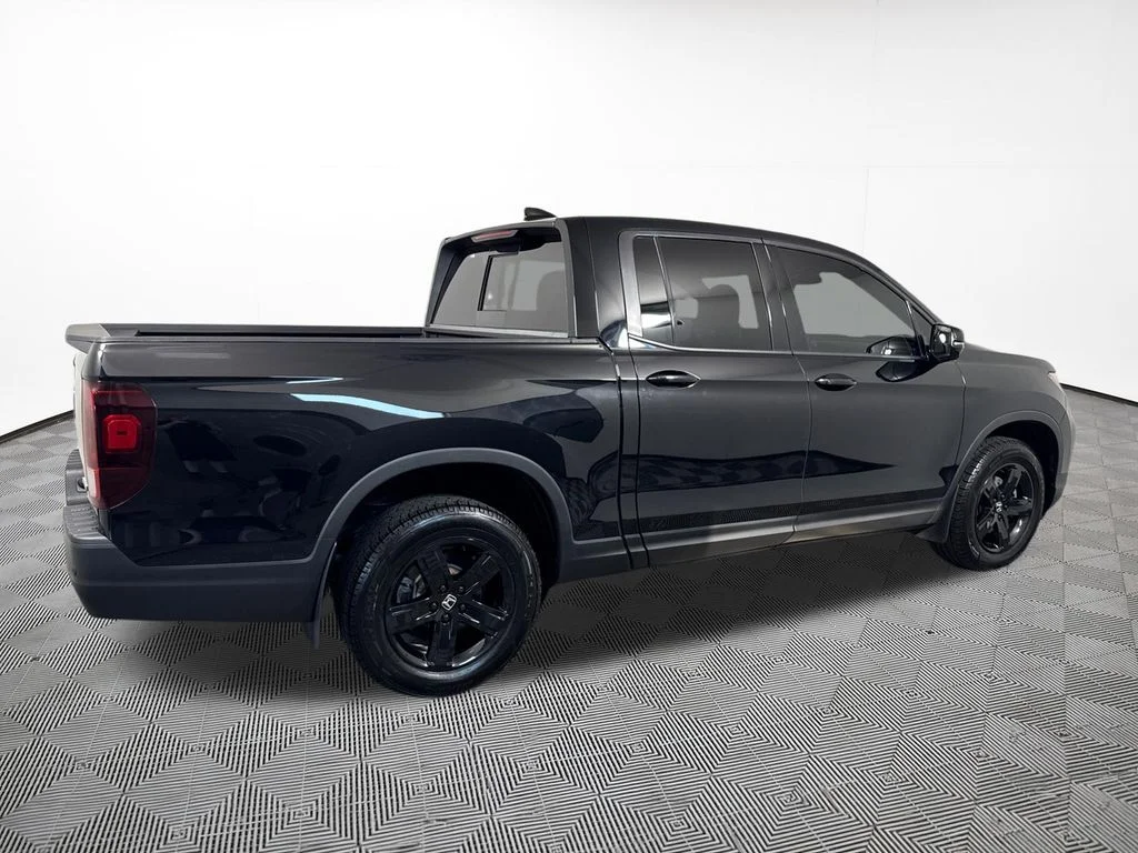 2023 Honda Ridgeline Black Edition - Photo 9