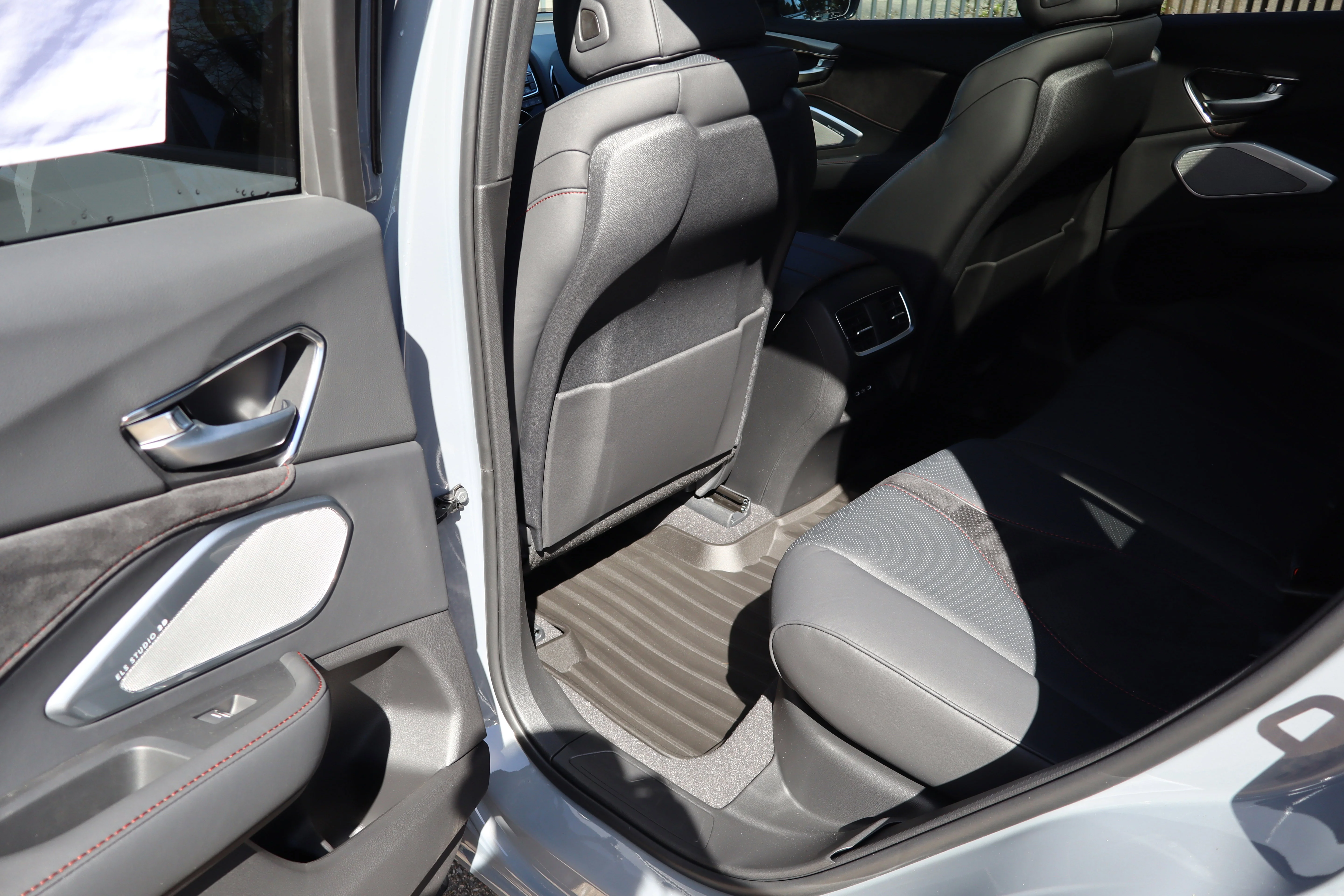 New 2026 Urban Gray Pearl Acura w/A-Spec Package image 28
