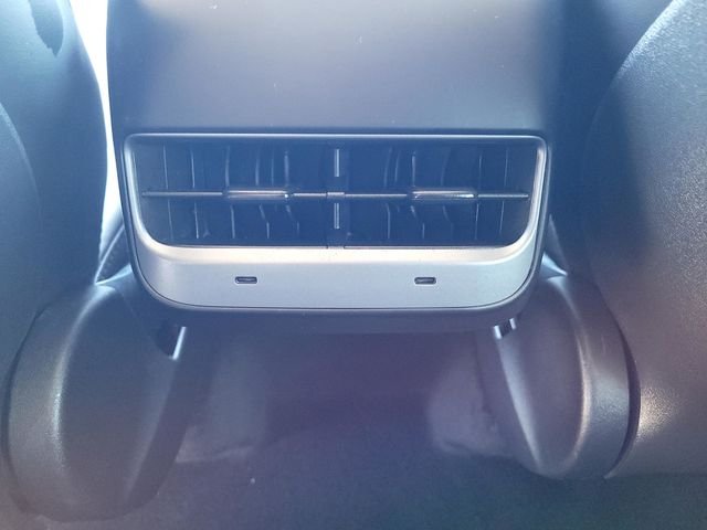 Used 2023  Tesla Long Range image 14