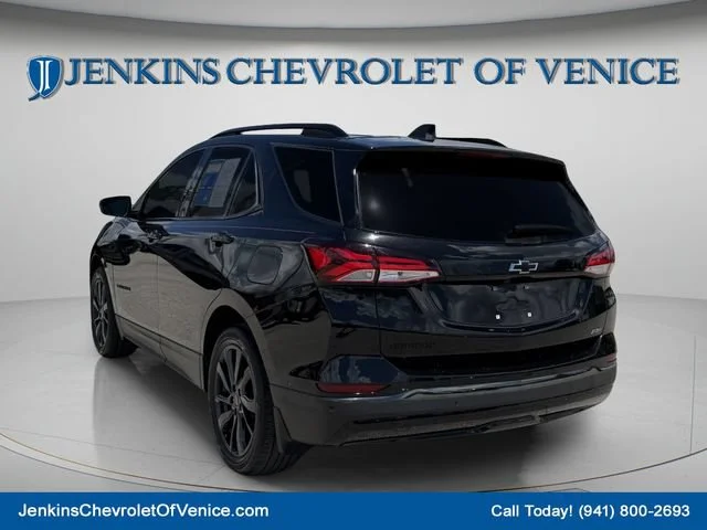 Used 2022 MOSAIC BLACK METALLIC Chevrolet RS image 6
