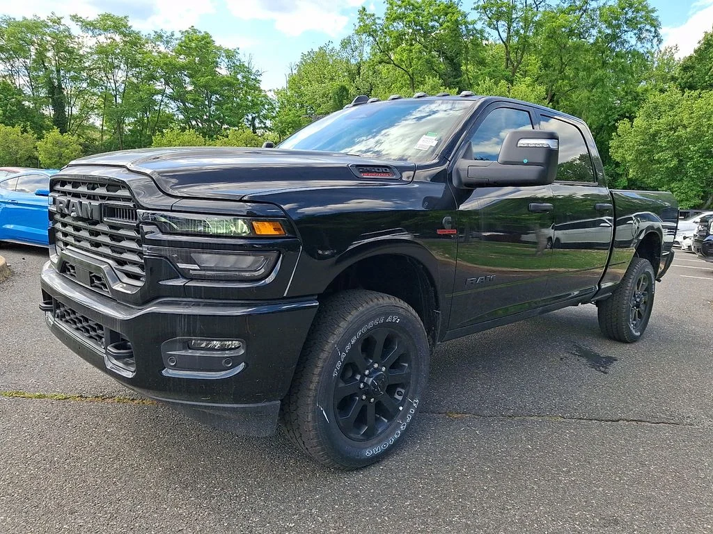 New 2026 Diamond Black Crystal Pearl-Coat Exterior Paint RAM Big Horn image 2