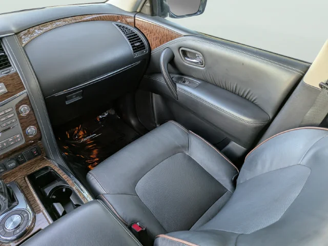 Used 2020 Black Nissan SL image 16