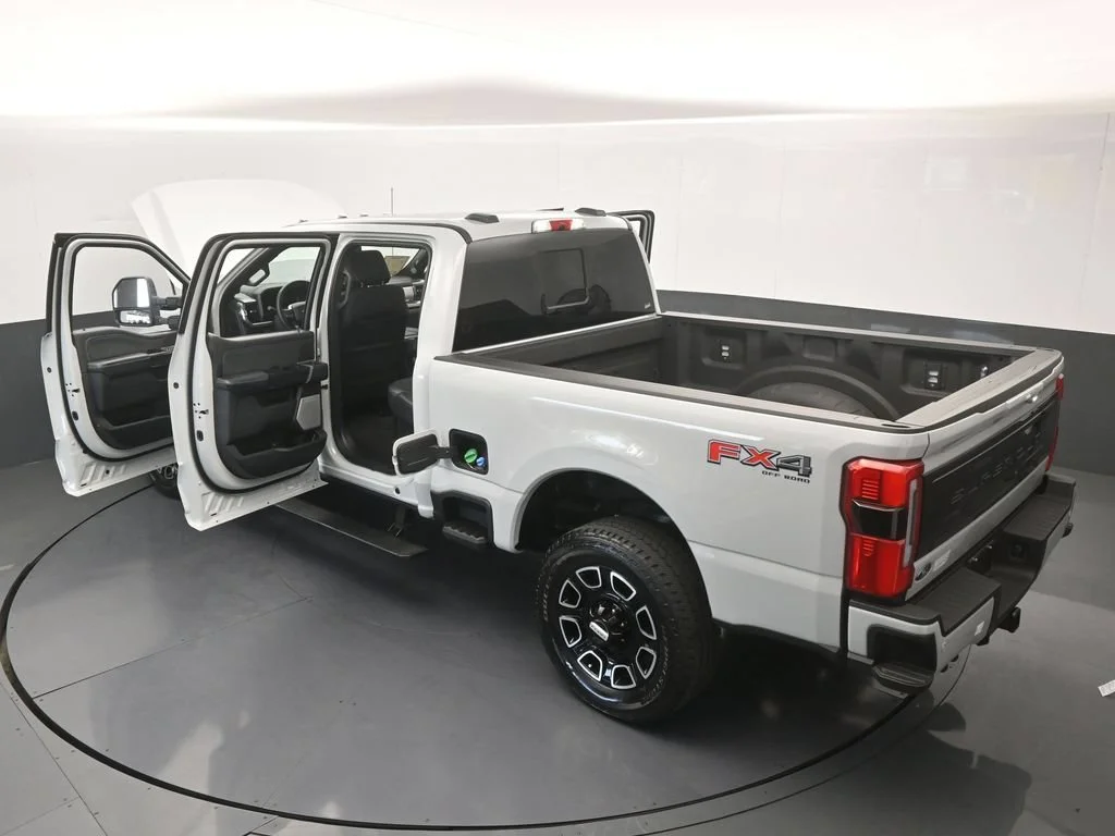 Used 2026 Gray Ford XL image 82