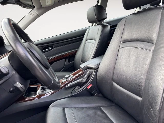 Used 2012 Vermillion Red BMW 335i image 9