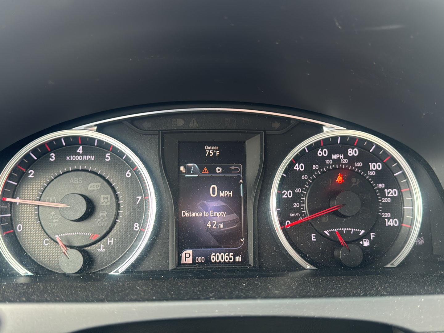 Used 2016 Predawn Gray Mica Toyota SE image 8