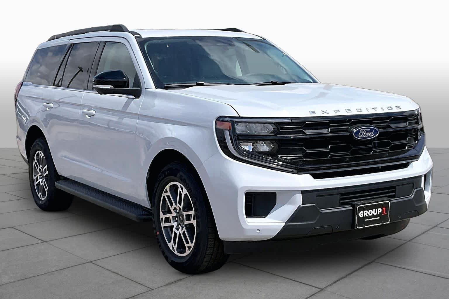 New 2026 Space Silver Metallic Ford Active image 2