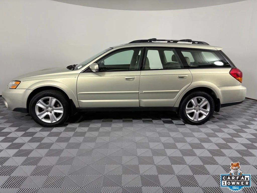 Used 2007 Gold Subaru 2.5XT image 13