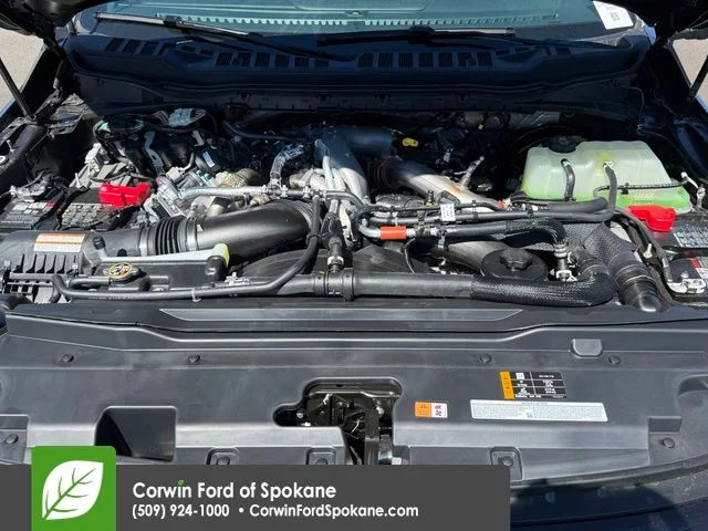 New 2026 Carbonized Gray Metallic Ford Lariat image 31