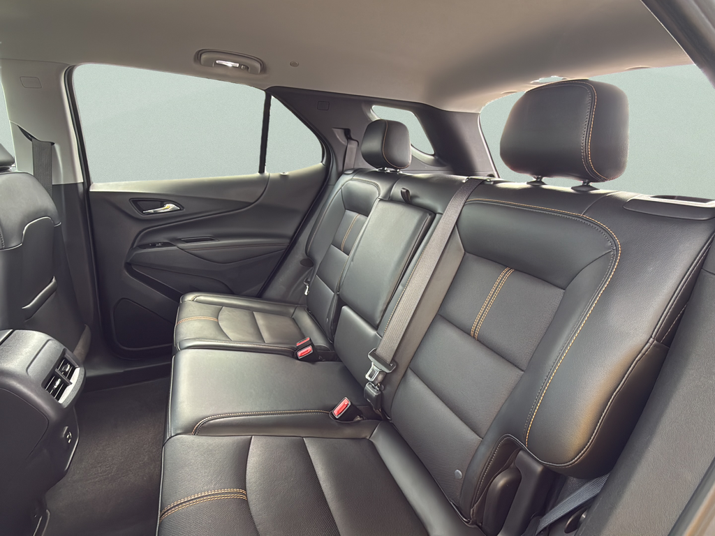 Used 2022 Blue Glow Metallic Chevrolet Premier image 27