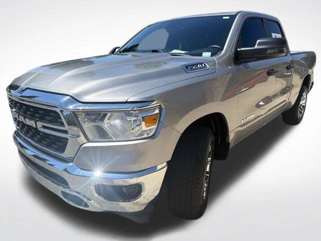 Used 2024 Silver Ram Big Horn/Lone Star image 3