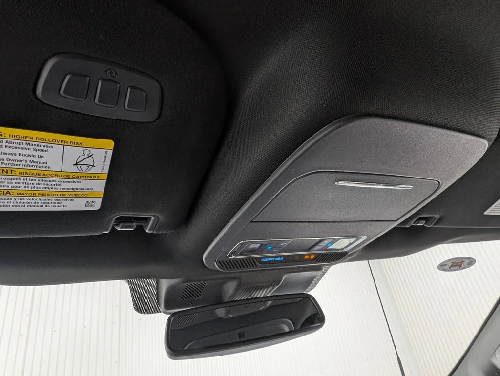 Certified Used 2025 Agate Black Metallic Ford Lariat image 10